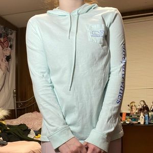 vineyard vines hoodie